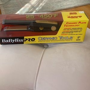 Brand New BaByliss Pro Straightening Iron